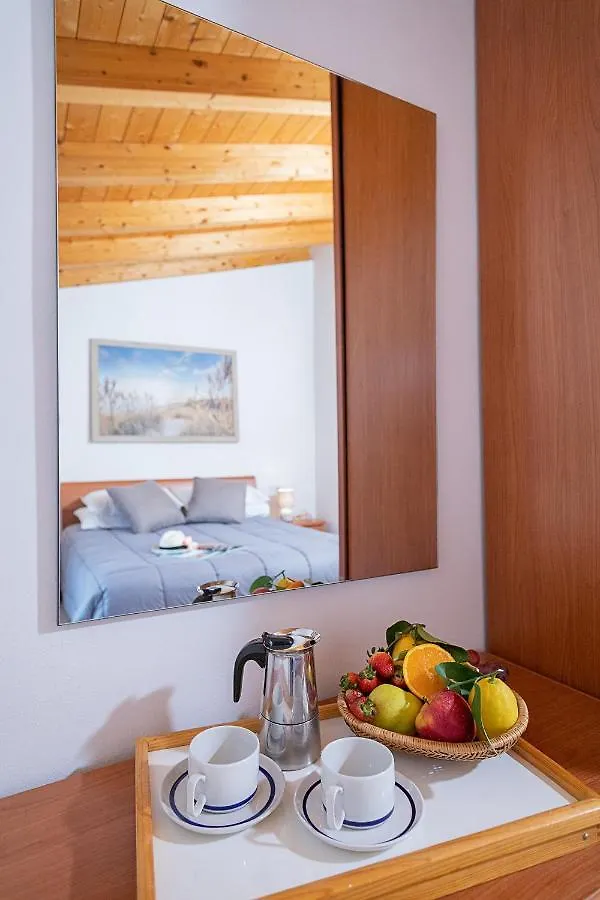 Apartment L'Archetto And Villetta Gruber - Regarda Travel Lazise Italien