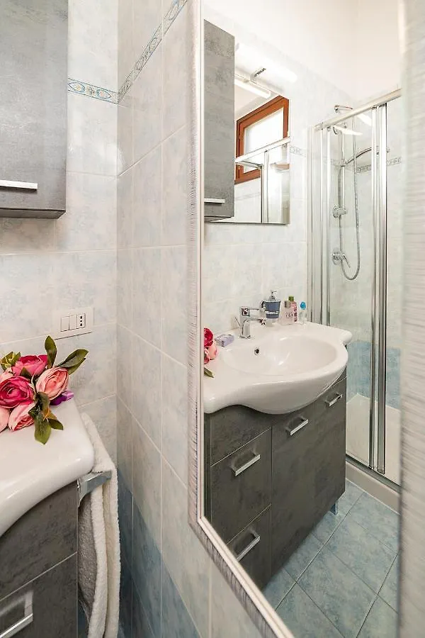 Apartment L'Archetto And Villetta Gruber - Regarda Travel Lazise